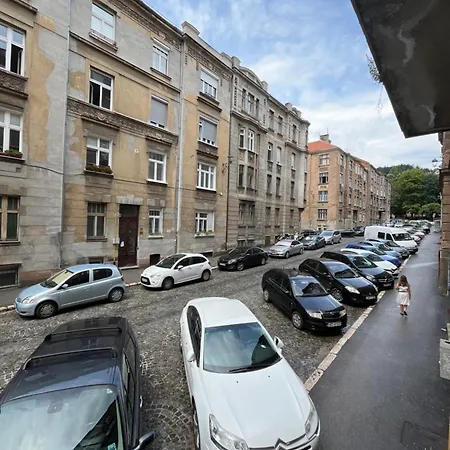 Apartment Ela *