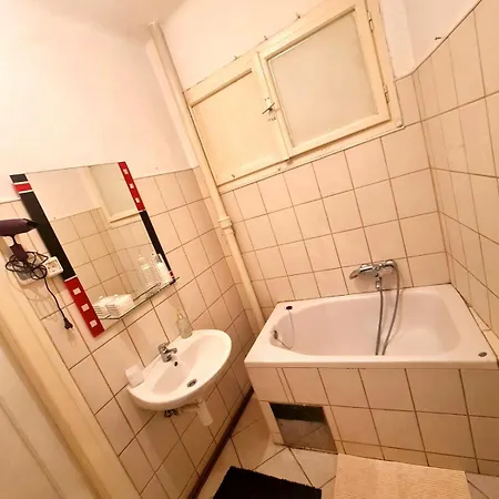 Ela Apartment